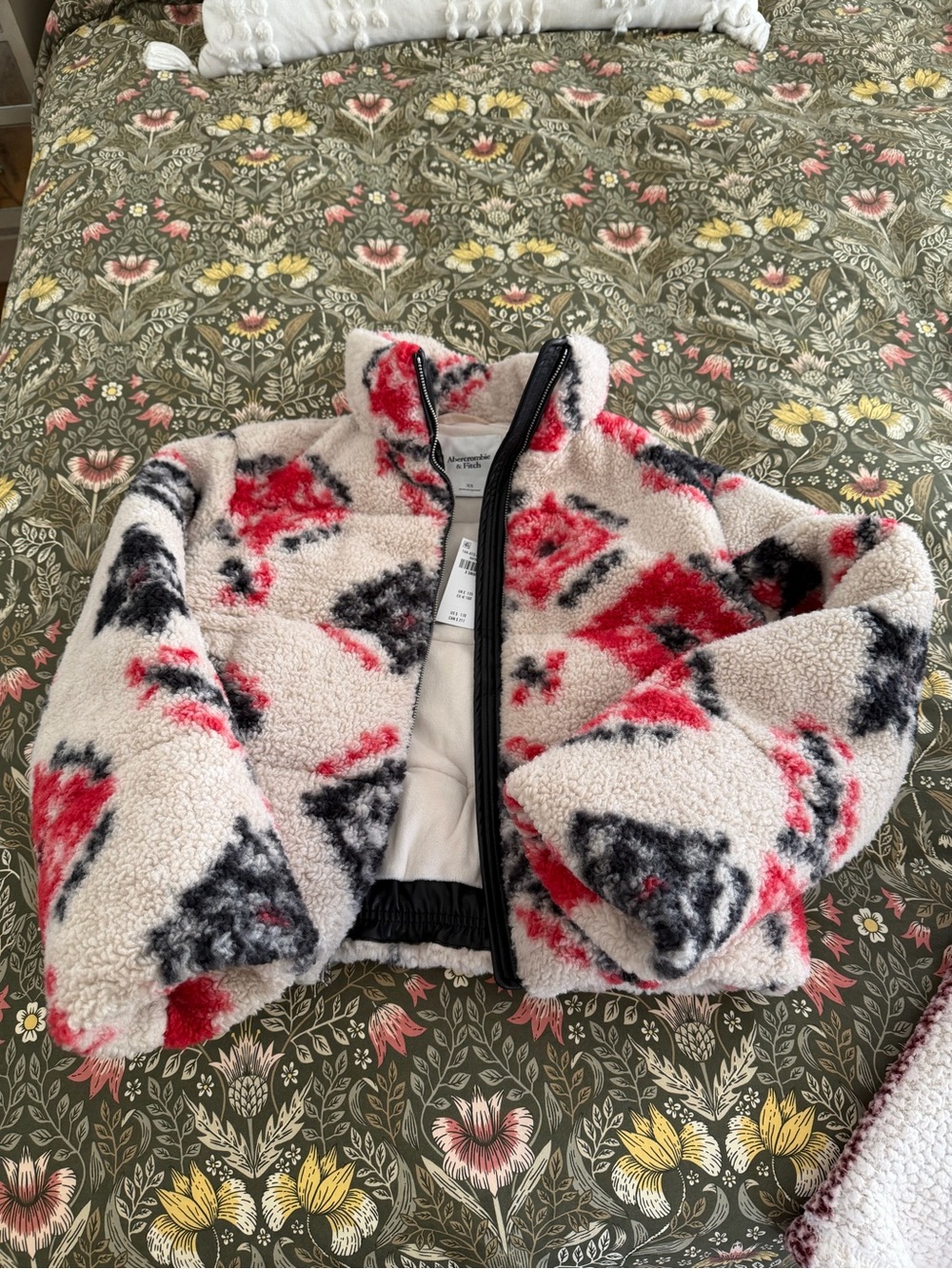 Abercrombie & Fitch Cream Sherpa Jacket with Red & Black Geo Print
